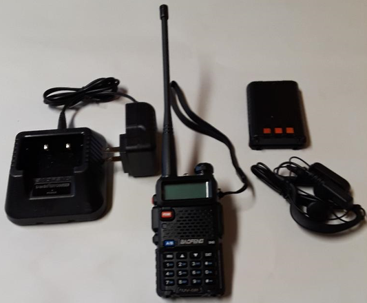 UHF-VHF Handheld Radio, Baofeng UV-5R